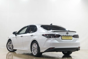 Седан Toyota Camry 2020 года, 3669000 рублей, Новокузнецк