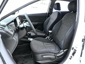 Седан Kia Rio 2012 года, 899000 рублей, Волгоград