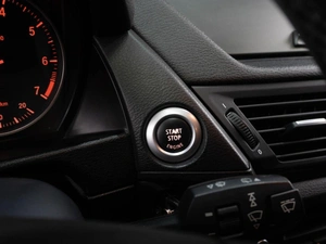 Внедорожник BMW X1 2011 года, 1249000 рублей, Тюмень