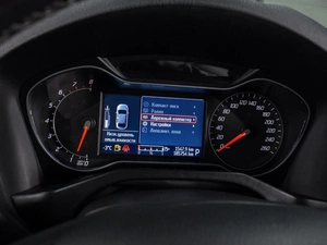 Седан Ford Mondeo 2013 года, 1119000 рублей, Воронеж