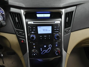 Седан Hyundai Sonata 2010 года, 1238000 рублей, Ставрополь