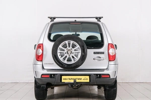 Внедорожник Chevrolet Niva 2011 года, 599000 рублей, Красноярск