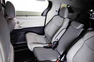Минивэн Toyota Sienna 2021 года, 4299000 рублей, Пермь