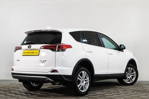 Внедорожник Toyota RAV4 2017 года, 2349000 рублей, Сургут