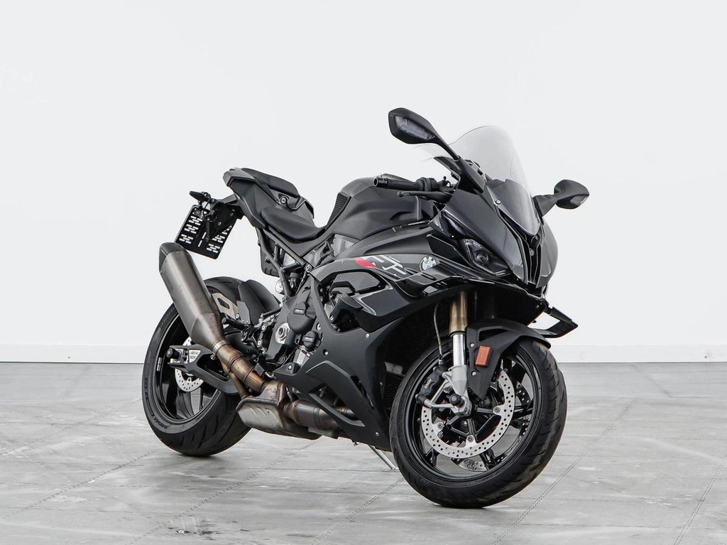 BMW S 1000 RR 2024 года, 2243055 рублей, Москва