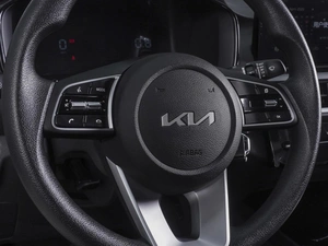 Седан Kia K3 2023 года, 2350000 рублей, Ростов-на-Дону