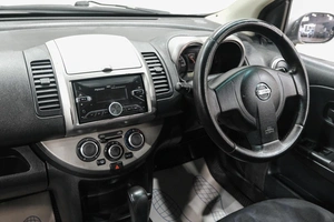 Хетчбэк Nissan Note 2005 года, 409000 рублей, Новокузнецк