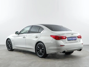 Седан Infiniti Q50 2015 года, 1879050 рублей, Москва