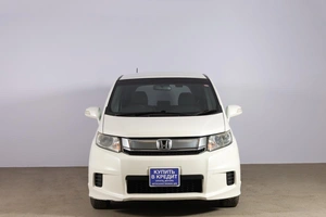 Минивэн Honda Freed 2015 года, 1279000 рублей, Новосибирск