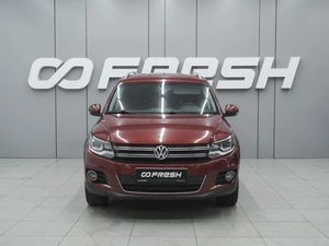 Внедорожник Volkswagen Tiguan 2011 года, 900000 рублей, Ростов-на-Дону