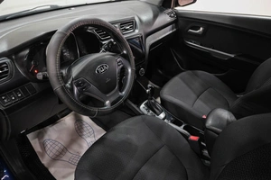 Хетчбэк Kia Rio 2015 года, 1049000 рублей, Новокузнецк