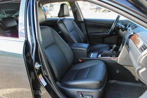 Седан Toyota Camry 2017 года, 2190000 рублей, Ярославль
