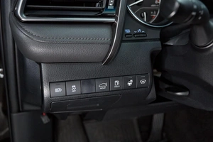 Седан Toyota Camry 2021 года, 2999000 рублей, Красноярск