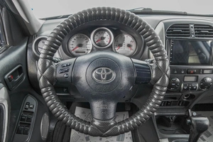 Внедорожник Toyota RAV4 2004 года, 849000 рублей, Барнаул