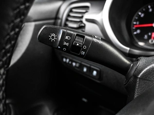 Седан Kia Rio 2021 года, 1719000 рублей, Кирилловка