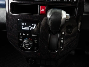 Хетчбэк Toyota Tank 2017 года, 1335000 рублей, Краснодар