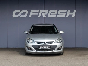 Хетчбэк Opel Astra 2012 года, 895000 рублей, Краснодар