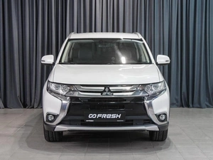 Внедорожник Mitsubishi Outlander 2017 года, 2385000 рублей, Волгоград