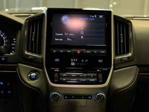 Внедорожник Toyota Land Cruiser 2017 года, 5897000 рублей, Красноярск