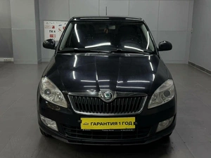 Хетчбэк Skoda Fabia 2012 года, 647000 рублей, Красноярск