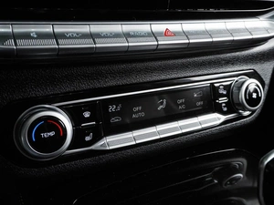 Внедорожник FAW Bestune T77 2024 года, 1999000 рублей, Воронеж