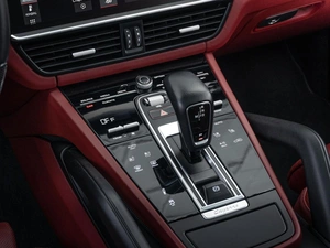 Внедорожник Porsche Cayenne GTS 2021 года, 13400000 рублей, Нижний Новгород