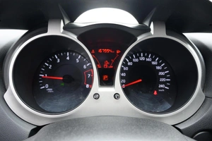 Внедорожник Nissan Juke 2013 года, 910000 рублей, Ульяновск