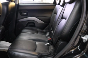 Внедорожник Mitsubishi Outlander 2008 года, 1319000 рублей, Омск