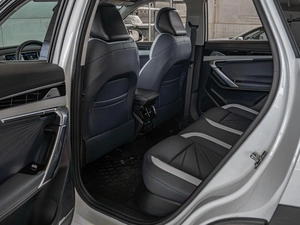 Внедорожник Geely Atlas 2024 года, 3299000 рублей, Краснодар