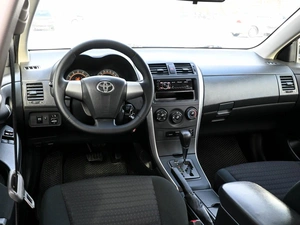 Седан Toyota Corolla 2012 года, 1300000 рублей, Волгоград