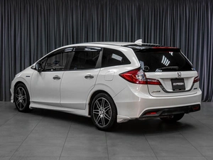 Хетчбэк Honda Jade 2015 года, 1469000 рублей, Тюмень