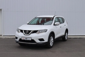 Внедорожник Nissan X-Trail 2016 года, 1850000 рублей, Брянск