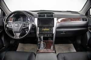 Седан Toyota Camry 2015 года, 1989000 рублей, Пермь