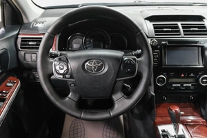 Седан Toyota Camry 2014 года, 1699000 рублей, Новокузнецк