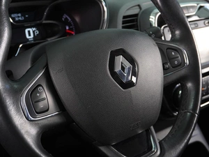 Внедорожник Renault Kaptur 2017 года, 1199000 рублей, Воронеж