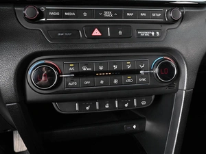 Хетчбэк Kia Ceed 2018 года, 1999000 рублей, Аксай