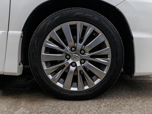 Минивэн Toyota Vellfire 2013 года, 2399000 рублей, Большой Сочи