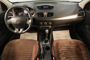 Седан Renault Fluence 2015 года, 969000 рублей, Челябинск