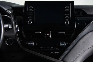 Седан Toyota Camry 2021 года, 2649000 рублей, Сургут