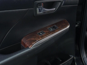 Седан Toyota Camry 2018 года, 2499000 рублей, Сургут