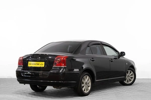Седан Toyota Avensis 2005 года, 709000 рублей, Барнаул