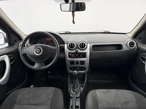 Седан Renault Logan 2014 года, 495000 рублей, Орёл