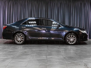 Седан Toyota Camry 2015 года, 2409000 рублей, Тюмень