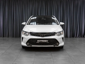 Седан Toyota Camry 2015 года, 2249000 рублей, Тюмень