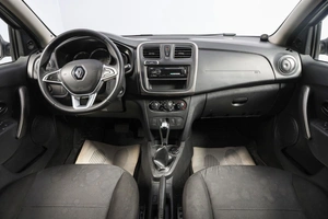 Седан Renault Logan 2018 года, 799000 рублей, Новосибирск