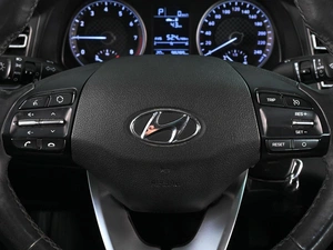 Седан Hyundai Elantra 2019 года, 1719000 рублей, Аксай