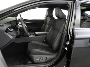 Седан Toyota Camry 2025 года, 5038888 рублей, Москва