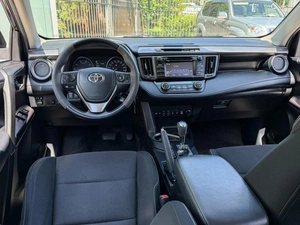 Внедорожник Toyota RAV4 2015 года, 1945000 рублей, Большой Сочи