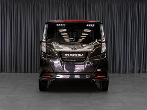 Минивэн Toyota Roomy 2021 года, 1439000 рублей, Тюмень