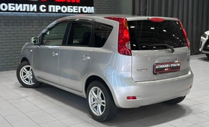 Хетчбэк Nissan Note 2010 года, 597000 рублей, Красноярск